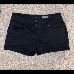 Aeropostale High Rise Shortie Black Shorts